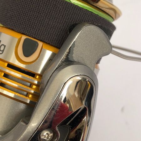  SHIMANO シマノ 09ツインパワーMg C3000 02340 本体のみ