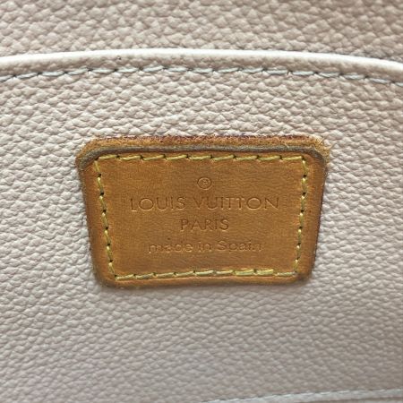  LOUIS VUITTON ルイヴィトン モノグラム ポシェット・コスメティック 本体のみ M47515 モノグラム
