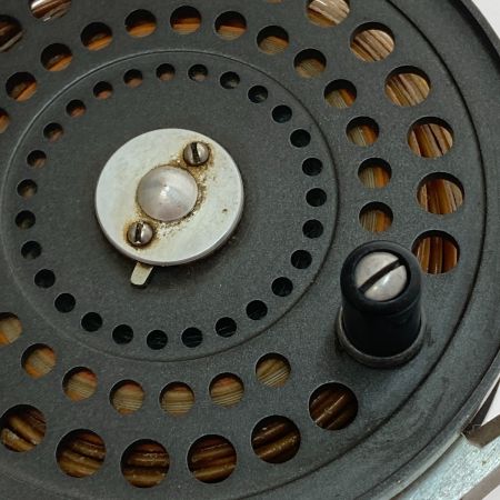  ORVIS フライリール　C.F.O.Ⅴ 替えスプール付き