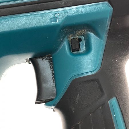  MAKITA マキタ 充電式ピンタッカ 18V バッテリ付き PT353D