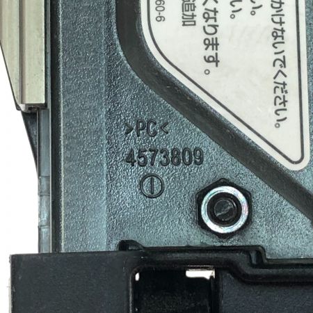  MAKITA マキタ 充電式ピンタッカ 18V バッテリ付き PT353D