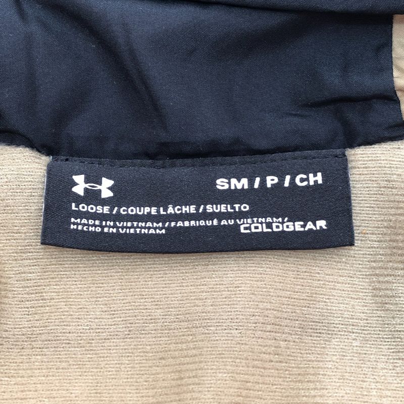 中古】 UNDER ARMOUR アンダーアーマー 中綿ジャケット SMサイズ