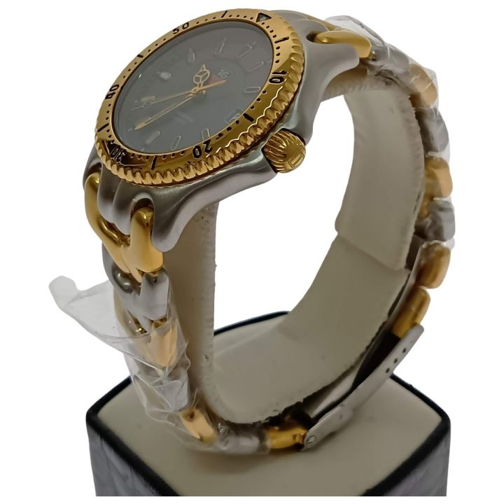 タグホイヤー セル プロフェッショナル WG1220-K0 メンズ ゴールド クォーツ デイト ダイバー グレー 時計 CZ3009