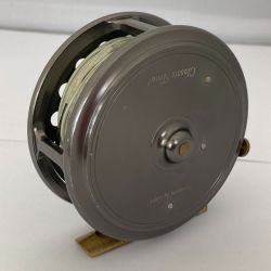 □□ Caps フライリール　Classic Trout Aランク