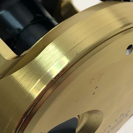  SHIMANO シマノ 21 カルカッタコンクエスト 200HG 右巻き 042385