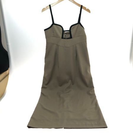  Lily Brown リリーブラウン アームスリットクロップドジャケット ワンピースセット LWFJ234134/LWFO234135 ベージュ