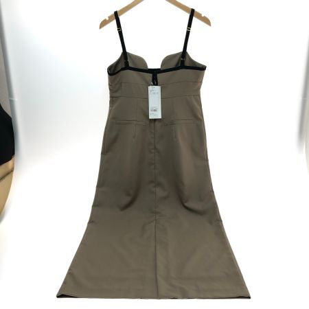  Lily Brown リリーブラウン アームスリットクロップドジャケット ワンピースセット LWFJ234134/LWFO234135 ベージュ