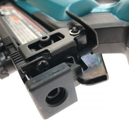  MAKITA マキタ 充電式タッカ 18V ST421DZK
