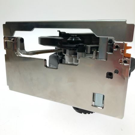  MAKITA マキタ 125mm充電式マルノコ 18V バッテリ１個付 HS471D 黒