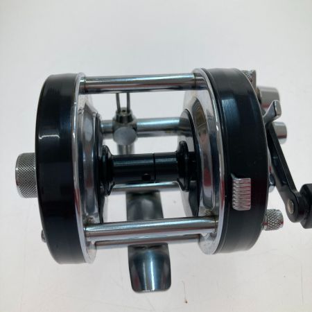  ABU リール　アンバサダー 5000C