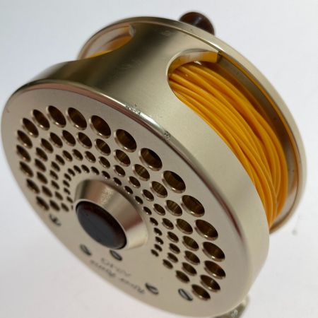  River Runs フライリール　 AR-IG