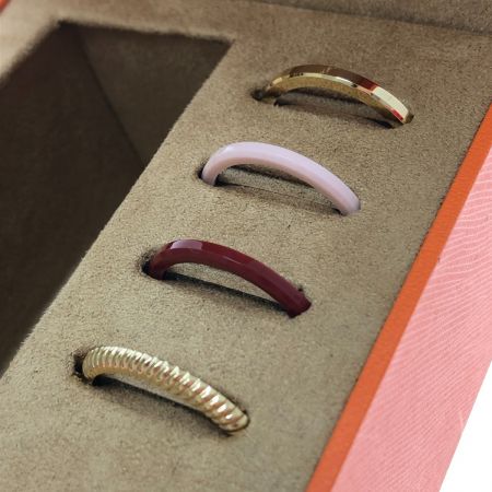  TORY BURCH トリーバーチ 腕時計 リーヴァ バングル ギフトセット クオーツ TBW4029