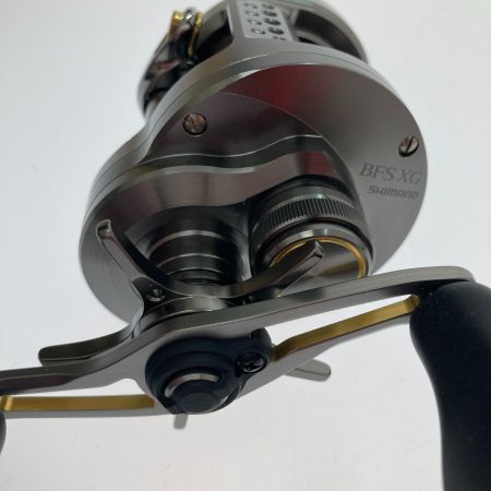  SHIMANO シマノ 23 カルカッタコンクエスト BFS XG 左ハンドル 045713