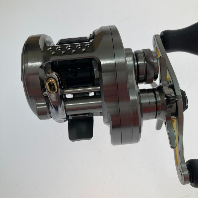 中古】 SHIMANO シマノ 23 カルカッタコンクエスト BFS XG 左ハンドル ...