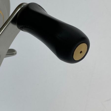  SHIMANO シマノ カルカッタ CONQUEST 101DC 01866