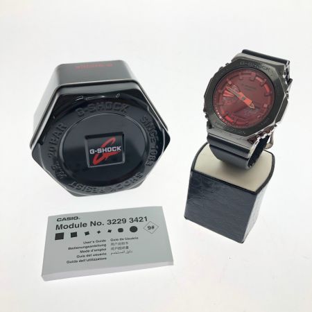  CASIO カシオ 腕時計 G-SHOCK メタルカバード クオーツ GM-2100B ダークグレー/レッド