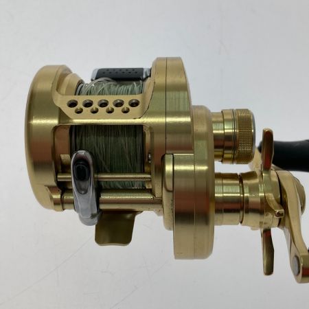  SHIMANO シマノ 14カルカッタコンクエスト 201 03205