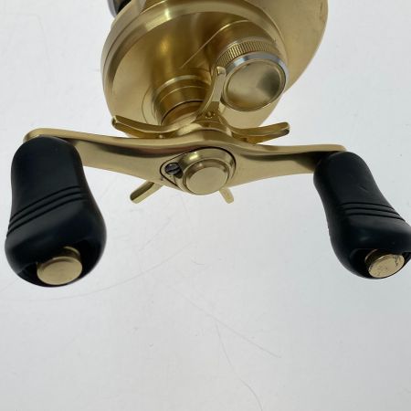  SHIMANO シマノ 14カルカッタコンクエスト 201 03205