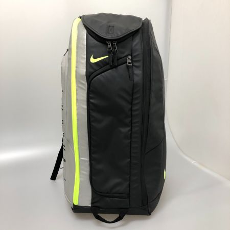  NIKE ナイキ コート テック 1 テニスバックパック BA4866-072 ブラック/メタリックシルバー/ボルト