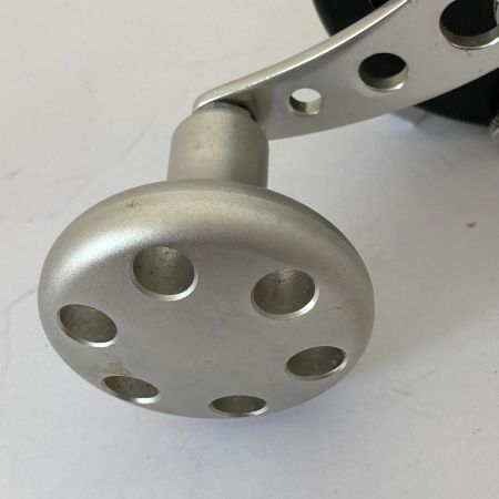  Abu Garcia アブガルシア ベイトリール　アンバサダー 7000C 本体のみ