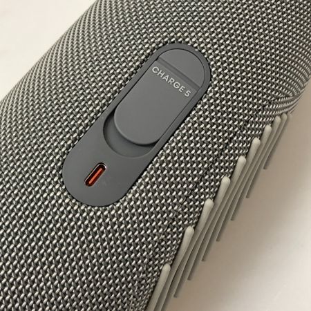  JBL ジェー・ビー・エル モバイルバッテリー機能付きポータブル防水スピーカー CHARGE5 グレー