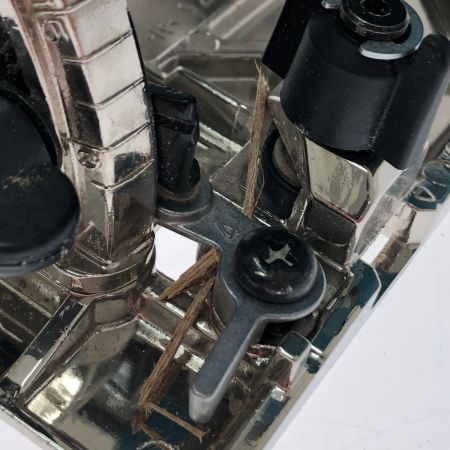  MAKITA マキタ 165mm充電式マルノコ 18V HS631D 青