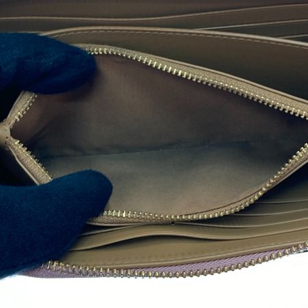  COACH コーチ 長財布　ロング ジップ アラウンド ウォレット ウィズ フローラル プリント C4455 ホワイト系