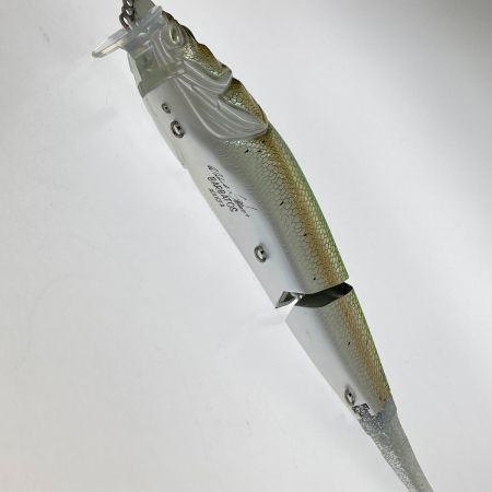   ルアー　BARBATOS ADUSTA　ちぎれあり