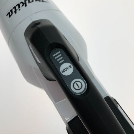  MAKITA マキタ 充電式クリーナ 40Vmax サイクロン一体式 本体のみ CL003G ホワイト