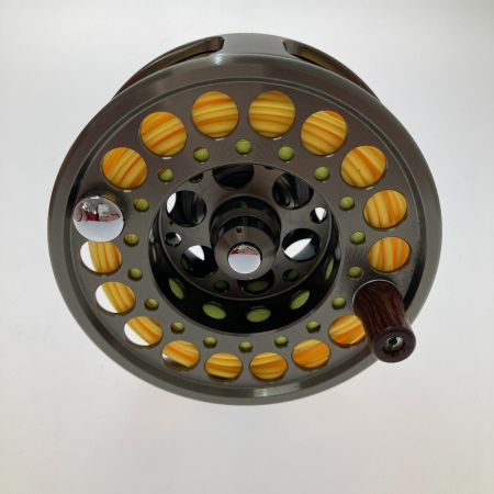  SHIMANO シマノ フライリール　フリーストーンLA9・10 02153