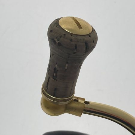  SHIMANO シマノ カーディフ C3000HG 02323 本体のみ