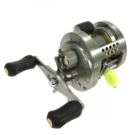  SHIMANO シマノ 03 カルカッタコンクエスト 200DC RH460