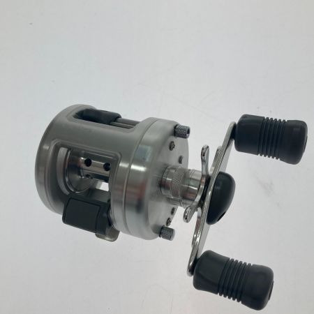 ベイトリール　92カルカッタ100 シマノ SHIMANO  釣り用品 リール ベイトリール