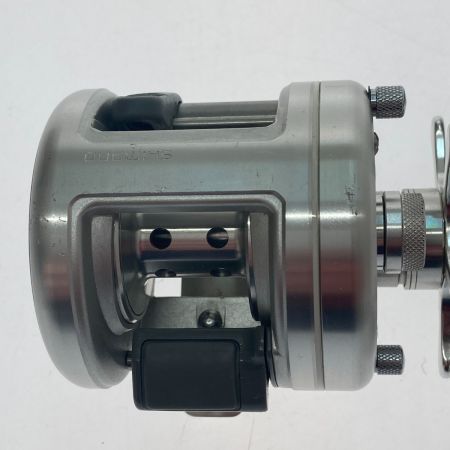  SHIMANO シマノ ベイトリール　92カルカッタ100