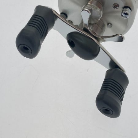  SHIMANO シマノ ベイトリール　92カルカッタ100