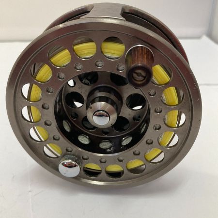  SHIMANO シマノ フライリール　フリーストーン LA9・10