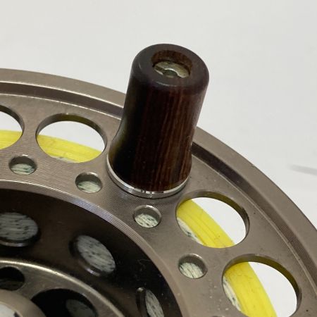  SHIMANO シマノ フライリール　フリーストーン LA9・10
