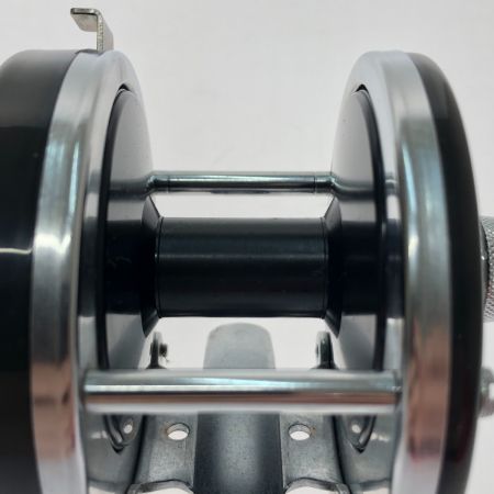  Abu Garcia アブガルシア アンバサダー 8000C リール 8000C