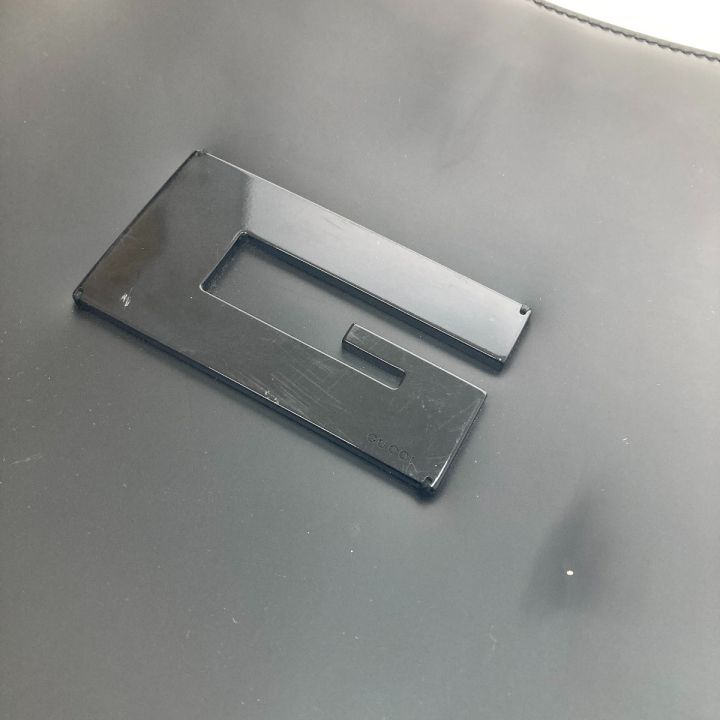 GUCCI グッチ Gロゴ ショルダーバッグ 001・3066 ブラック｜中古  