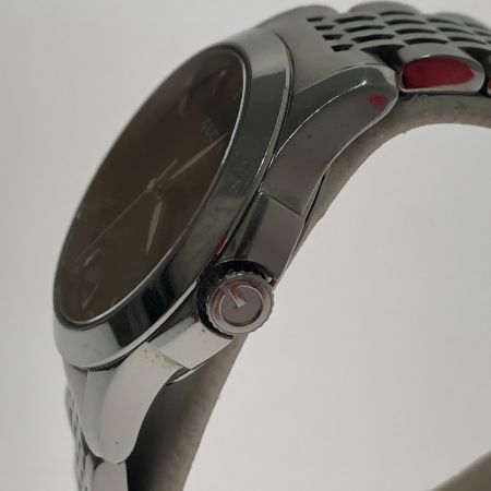  GUCCI グッチ 腕時計 Gタイムレス クオーツ 126.5