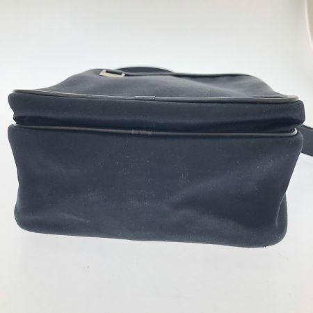  BURBERRY バーバリー ショルダーバッグ 本体のみ T-05-02 ブラック