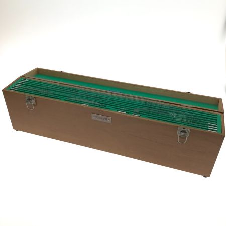   日本道路協会型 クロソイド定規 全15枚