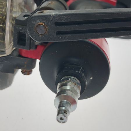  MAKITA マキタ 65mm 高圧エア釘打 AN636H レッド