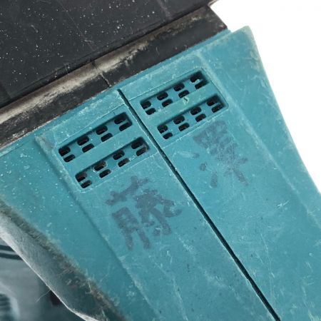  MAKITA マキタ 16mm充電式ハンマドリル 10.8V 本体のみ HR166D