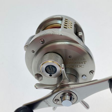  SHIMANO シマノ 03カルカッタコンクエスト200DC  RH460 本体のみ