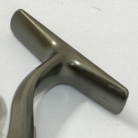  SHIMANO シマノ 05ツインパワ-4000 01924 本体のみ