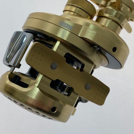  SHIMANO シマノ 15カルカッタコンクエスト 100HG RIGHT(右ハンドル) 03437