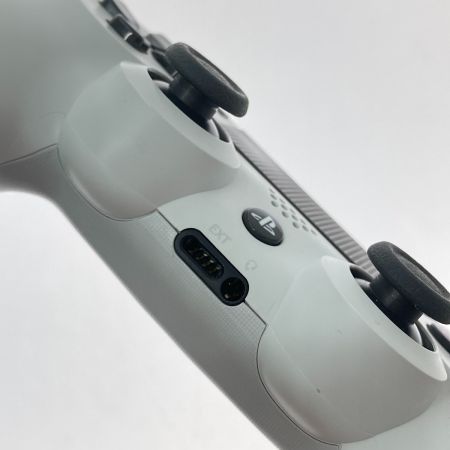   PS4　ワイヤレスコントローラー (DUALSHOCK 4) CUH-ZCT2J ホワイト