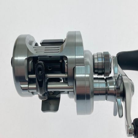  SHIMANO シマノ 20 カルカッタ コンクエスト DC 101HG(左) 04086