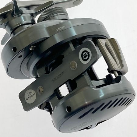  SHIMANO シマノ 20 カルカッタ コンクエスト DC 101HG(左) 04086